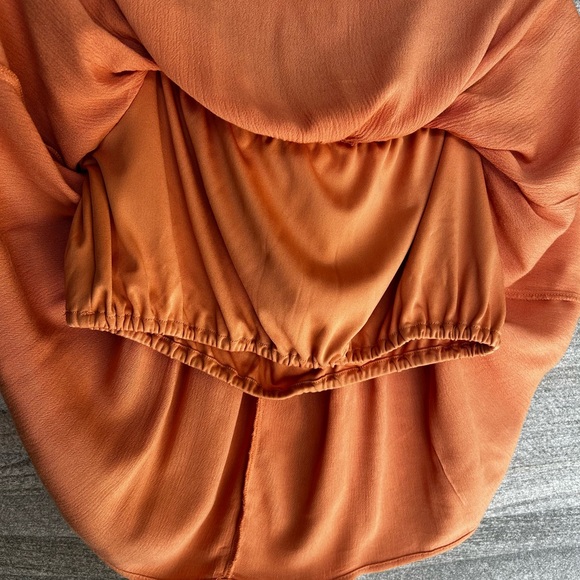 FOREVER 21 Burnt Orange Off the Shoulder Floral Design Crop Top Blouse Medium - Picture 7 of 13